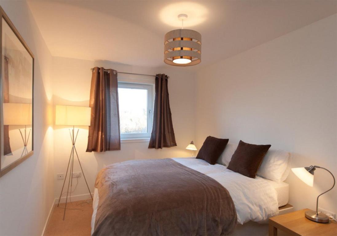 The Lochend Park View Residence Edimburgo Esterno foto