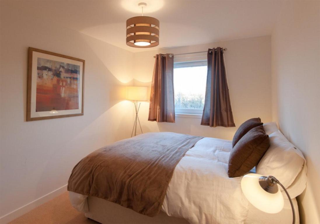 The Lochend Park View Residence Edimburgo Esterno foto