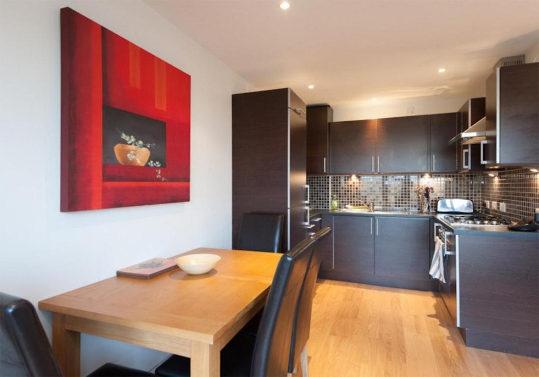 The Lochend Park View Residence Edimburgo Esterno foto